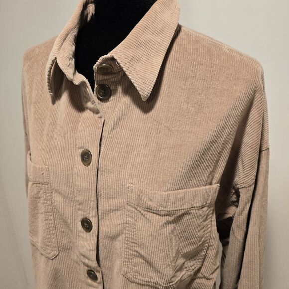 Aritzia Babaton Corduroy Shacket Shirt Women Medium Tan Oversized Minimalist - Picture 2 of 11